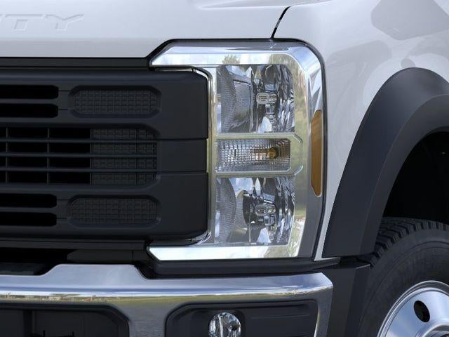 2026 Ford Super Duty F-450 DRW XL 4WD Crew Cab 8' Box
