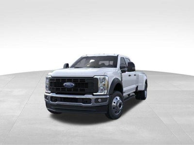 2026 Ford Super Duty F-450 DRW XL 4WD Crew Cab 8' Box