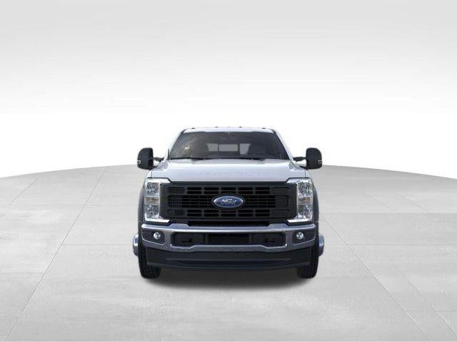 2026 Ford Super Duty F-450 DRW XL 4WD Crew Cab 8' Box