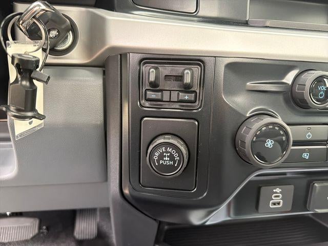 2026 Ford Super Duty F-250 SRW XL 2WD Reg Cab 8' Box