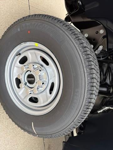 2026 Ford Super Duty F-250 SRW XL 4WD Reg Cab 8' Box