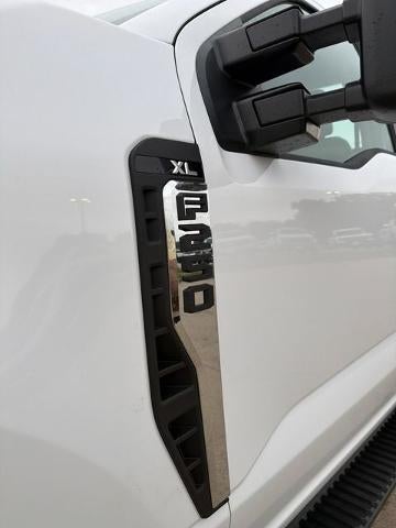 2026 Ford Super Duty F-250 SRW XL 4WD Reg Cab 8' Box