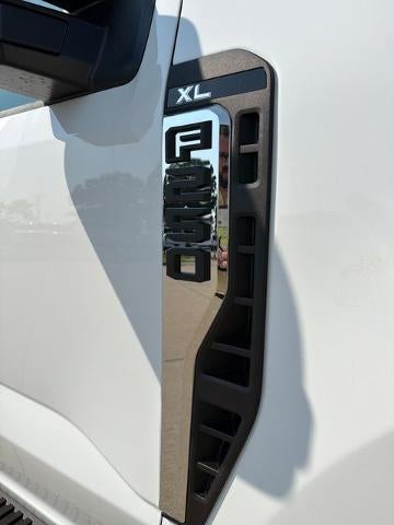 2026 Ford Super Duty F-250 SRW XL 4WD Reg Cab 8' Box