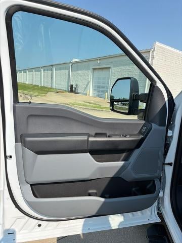 2026 Ford Super Duty F-250 SRW XL 4WD Reg Cab 8' Box