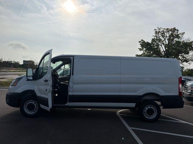 2026 Ford Transit Cargo Van T-250 130" Low Rf 9150 GVWR RWD
