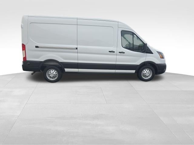 2026 Ford Transit Cargo Van T-250 148" Med Rf 9150 GVWR AWD