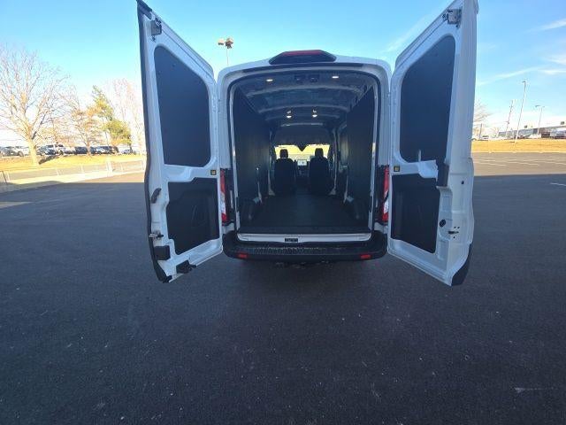 2026 Ford Transit Cargo Van T-250 148" Med Rf 9150 GVWR AWD