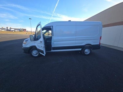 2026 Ford Transit Cargo Van T-250 148" Med Rf 9150 GVWR AWD
