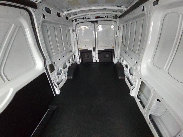 2026 Ford Transit Cargo Van T-250 148" Med Rf 9150 GVWR AWD