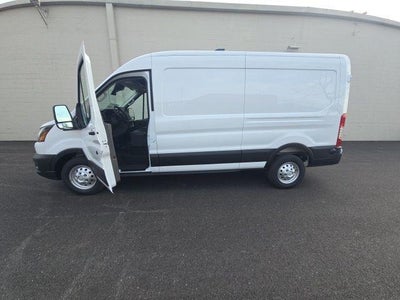 2026 Ford Transit Cargo Van T-250 148" Med Rf 9150 GVWR AWD