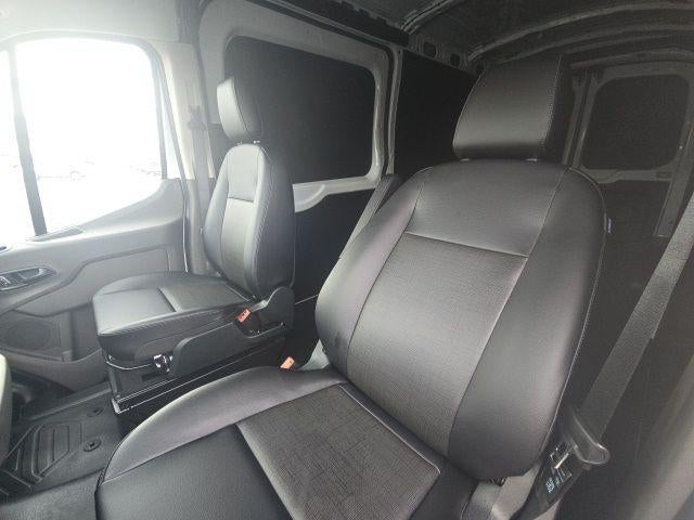2026 Ford Transit Cargo Van T-250 148" Med Rf 9150 GVWR AWD