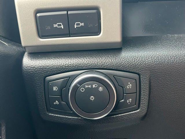 2018 Ford F-150 LARIAT 4WD SuperCrew 5.5' Box