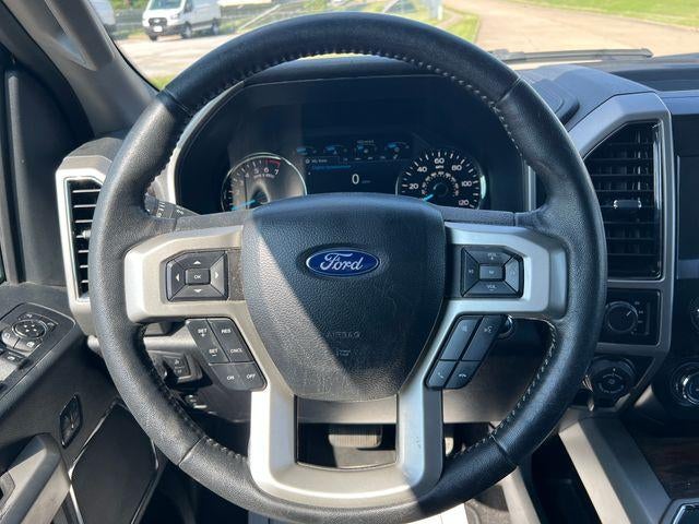 2020 Ford F-150 LARIAT 4WD SuperCrew 5.5' Box