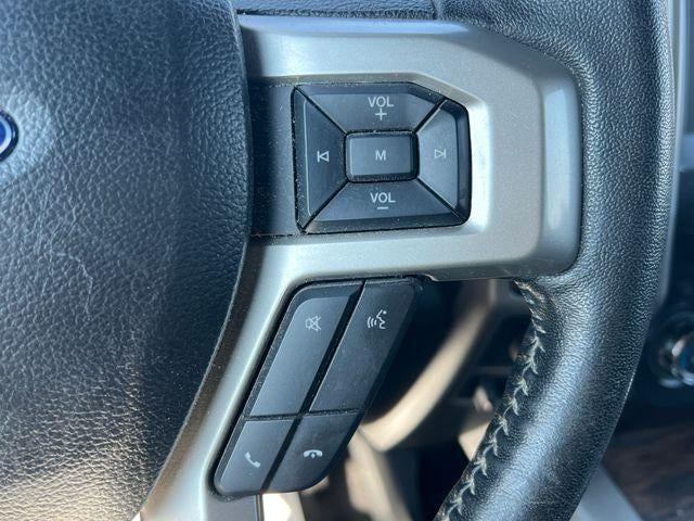 2020 Ford F-150 LARIAT 4WD SuperCrew 5.5' Box
