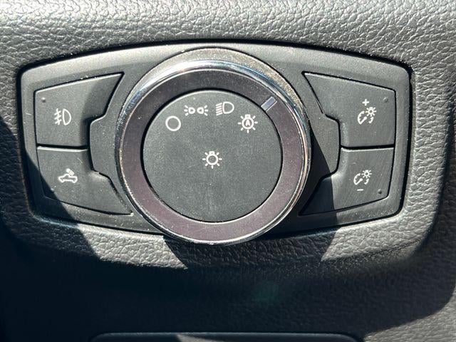 2020 Ford F-150 LARIAT 4WD SuperCrew 5.5' Box