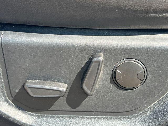 2020 Ford F-150 LARIAT 4WD SuperCrew 5.5' Box