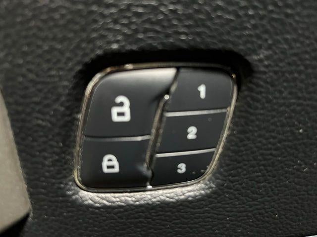 2018 Ford F-150 LARIAT 4WD SuperCrew 5.5' Box