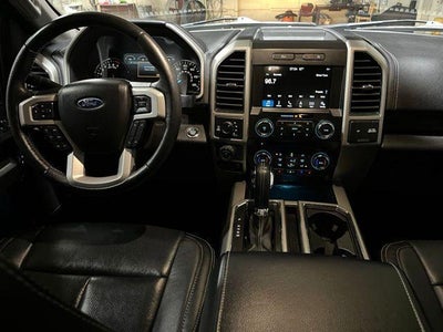 2018 Ford F-150 LARIAT 4WD SuperCrew 5.5' Box
