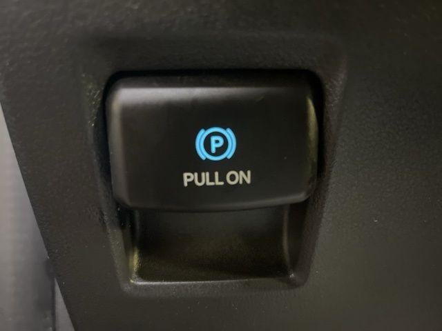 2021 Ford F-150 XL 4WD SuperCrew 5.5' Box