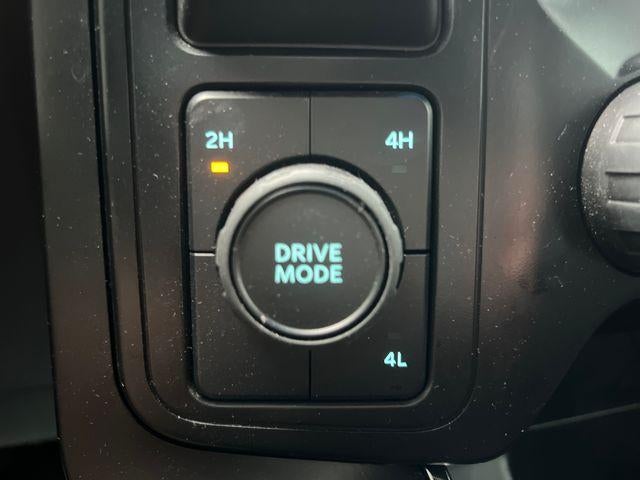 2024 Ford F-150 STX 4WD SuperCrew 5.5' Box