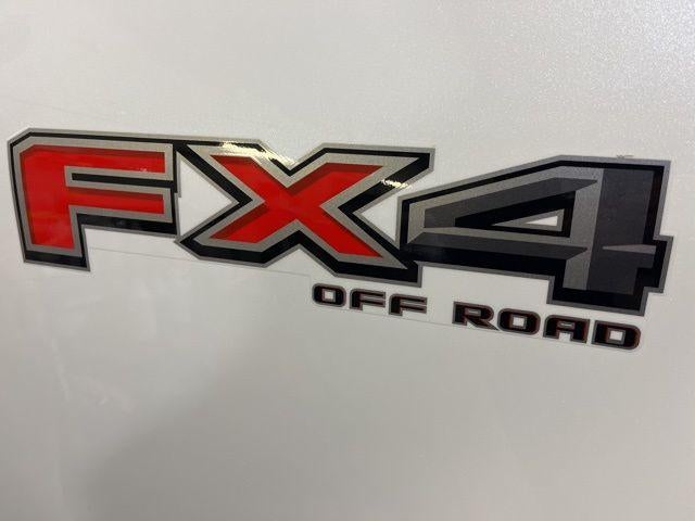 2023 Ford F-150 LARIAT 4WD SuperCrew 5.5' Box