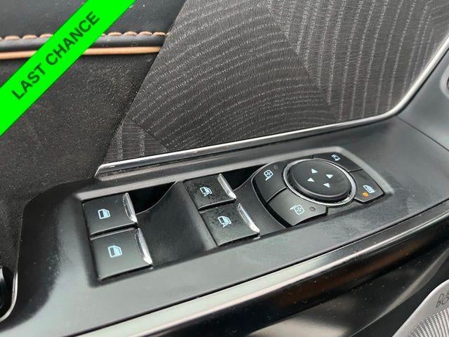 2021 Ford F-150 Platinum 4WD SuperCrew 5.5' Box