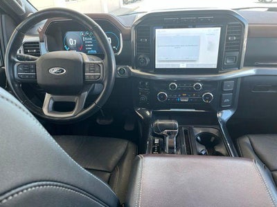 2022 Ford F-150 LARIAT 4WD SuperCrew 5.5' Box