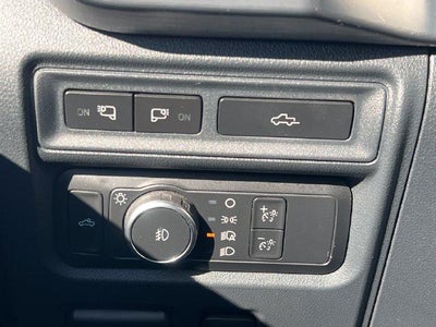 2022 Ford F-150 LARIAT 4WD SuperCrew 5.5' Box