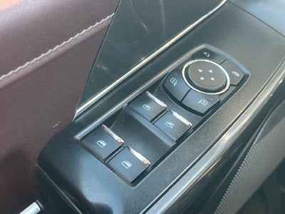 2022 Ford F-150 LARIAT 4WD SuperCrew 5.5' Box