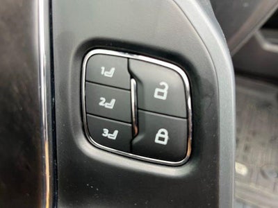 2022 Ford F-150 LARIAT 4WD SuperCrew 5.5' Box