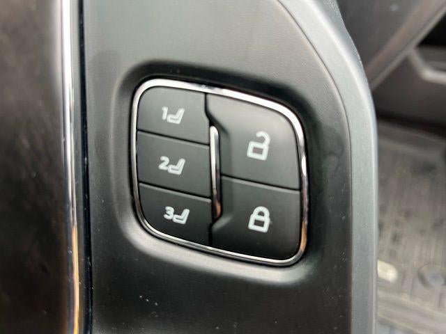 2022 Ford F-150 LARIAT 4WD SuperCrew 5.5' Box