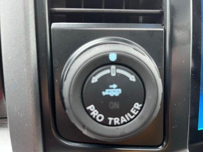 2022 Ford F-150 LARIAT 4WD SuperCrew 5.5' Box