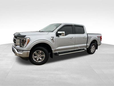 2022 Ford F-150 LARIAT 4WD SuperCrew 5.5' Box