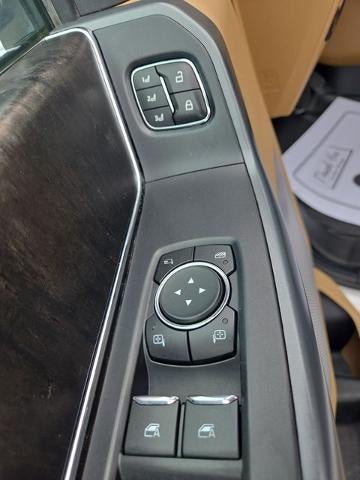 2021 Ford F-150 LARIAT 4WD SuperCrew 5.5' Box