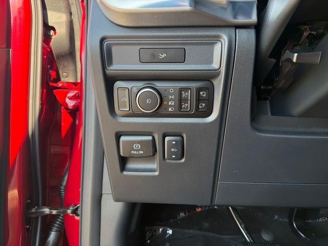 2026 Ford F-150 LARIAT 4WD SuperCrew 5.5' Box