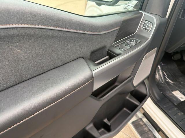 2026 Ford F-150 LARIAT 4WD SuperCrew 5.5' Box