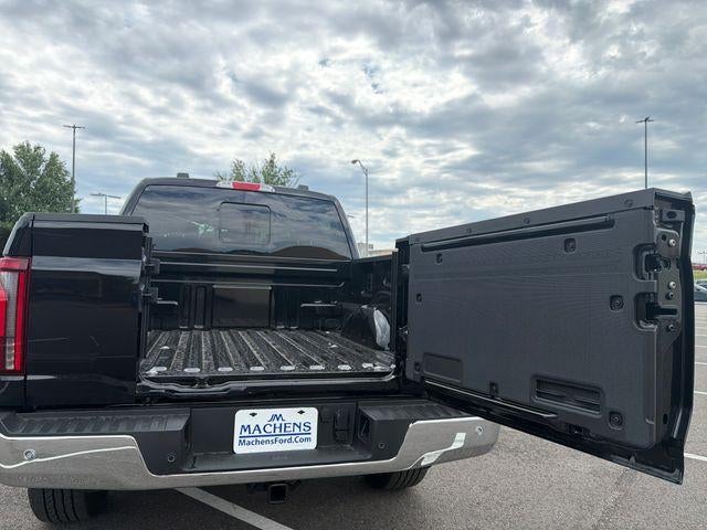 2026 Ford F-150 LARIAT 4WD SuperCrew 5.5' Box