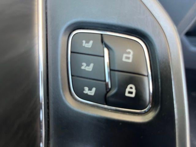 2024 Ford F-150 LARIAT 4WD SuperCrew 5.5' Box