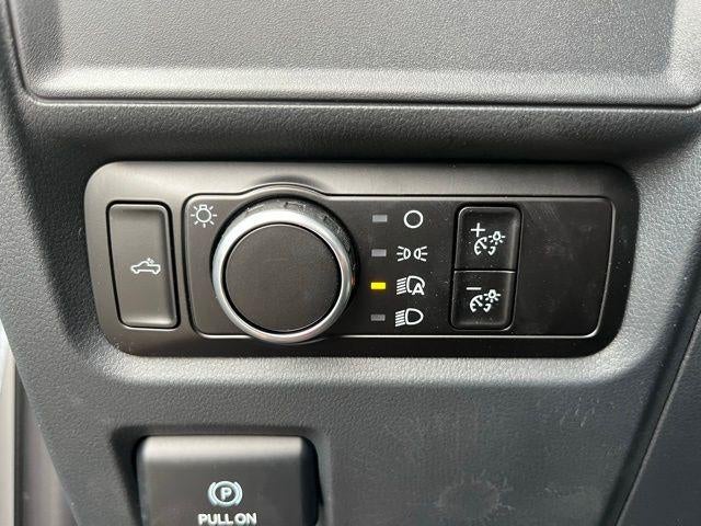 2026 Ford F-150 XL 2WD Reg Cab 8' Box