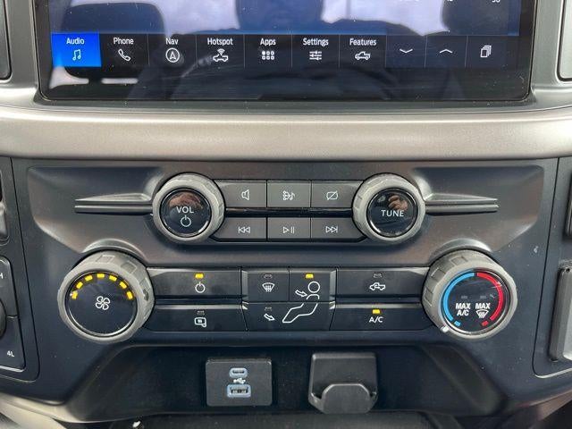 2024 Ford F-150 XL 4WD Reg Cab 8' Box