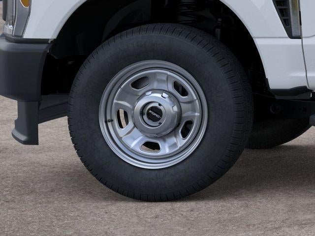 2026 Ford Super Duty F-350 SRW XL 4WD Reg Cab 8' Box