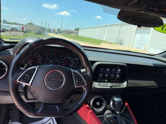 2020 Chevrolet Camaro 2dr Coupe LT1