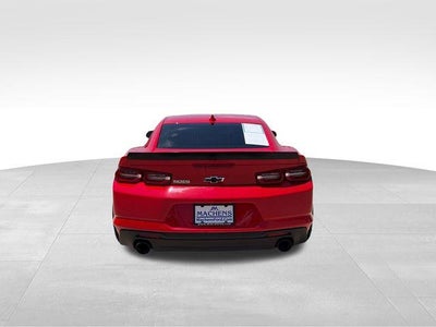 2020 Chevrolet Camaro 2dr Coupe LT1