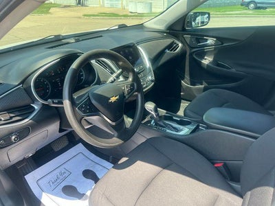 2022 Chevrolet Malibu 4dr Sdn LS w/1LS