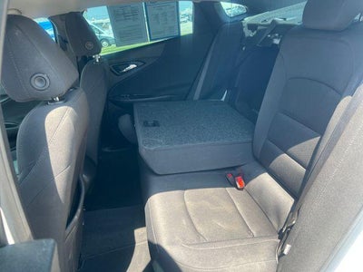 2022 Chevrolet Malibu 4dr Sdn LS w/1LS