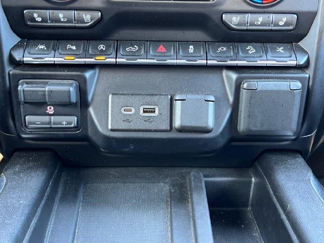 2020 Chevrolet Silverado 1500 Crew Cab Short Box 4-Wheel Drive High Country