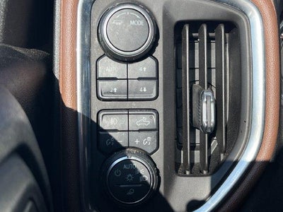 2020 Chevrolet Silverado 1500 Crew Cab Short Box 4-Wheel Drive High Country