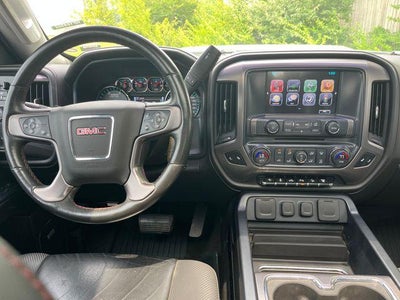 2017 GMC Sierra 2500 HD Crew Cab Standard Box 4-Wheel Drive SLT