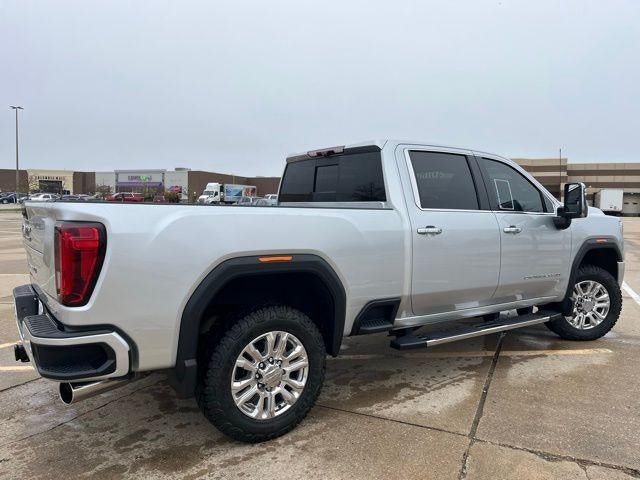 2020 GMC Sierra 2500 HD Crew Cab Standard Box 4-Wheel Drive Denali