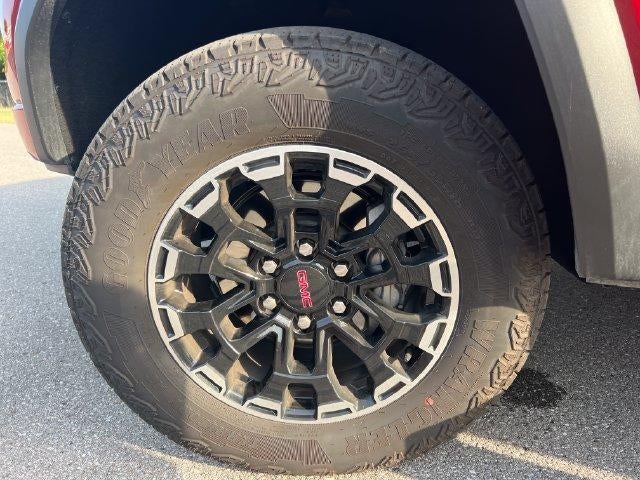 2026 GMC Canyon Crew Cab Short Box 4-Wheel Drive AT4